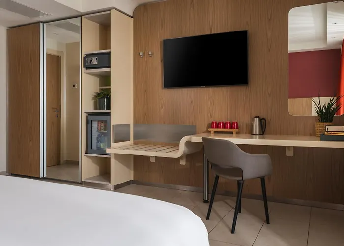 Отель Aria 4*