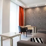 Aria 4*