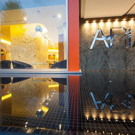 Aria Hotel 4*