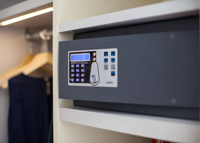 Aria Отель Римини